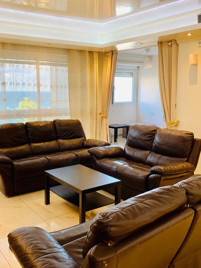 Royal Beach Front Apartments Netanja Exteriér fotografie